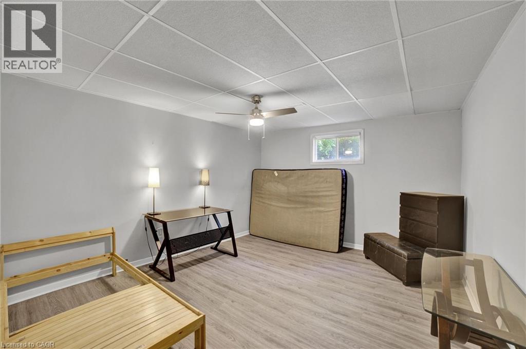 11 Weneil Drive, Freelton, Ontario  L8B 0Z6 - Photo 36 - 40755001