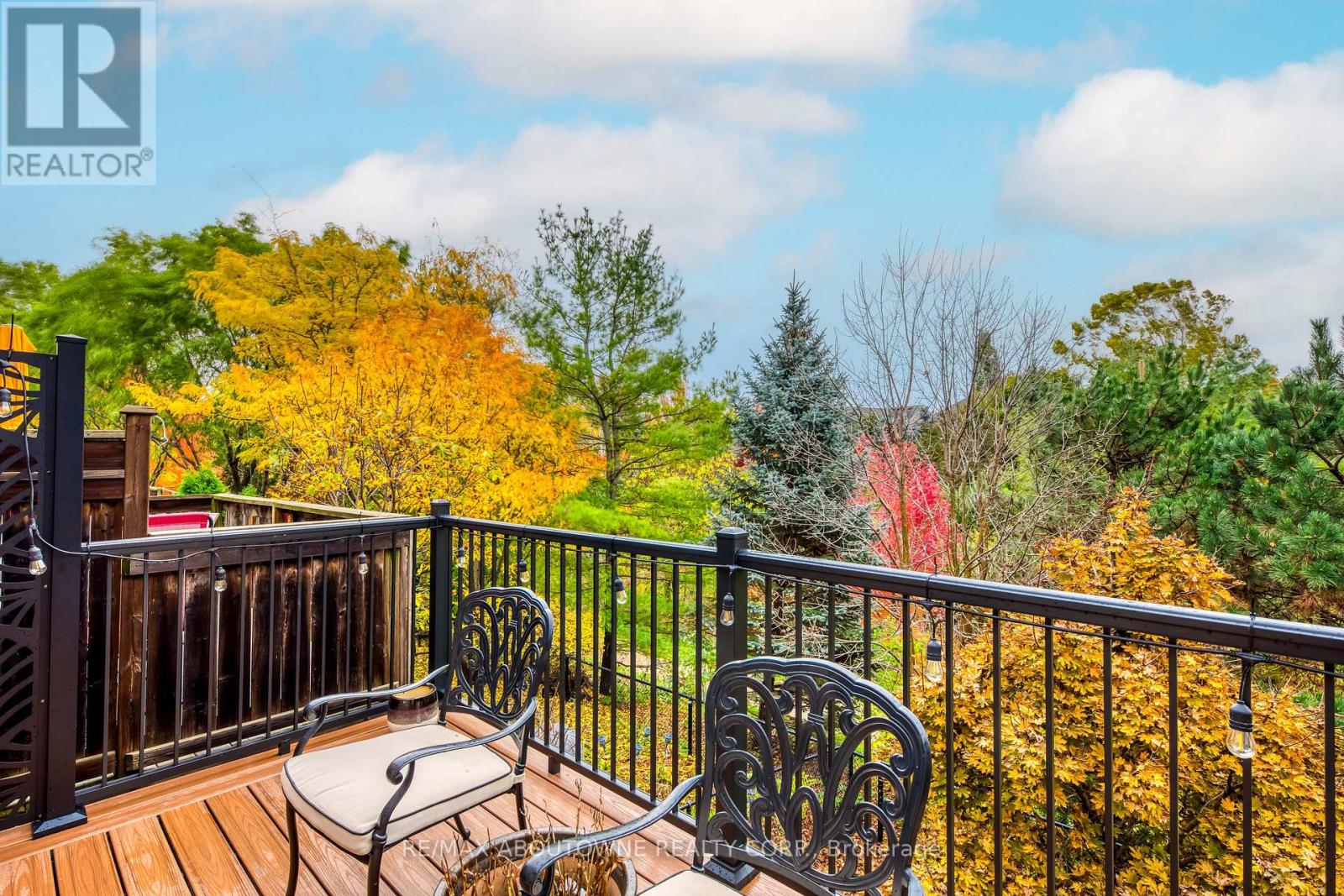 2246 Fairbairn Court, Oakville, Ontario  L6M 4R2 - Photo 42 - W12512962