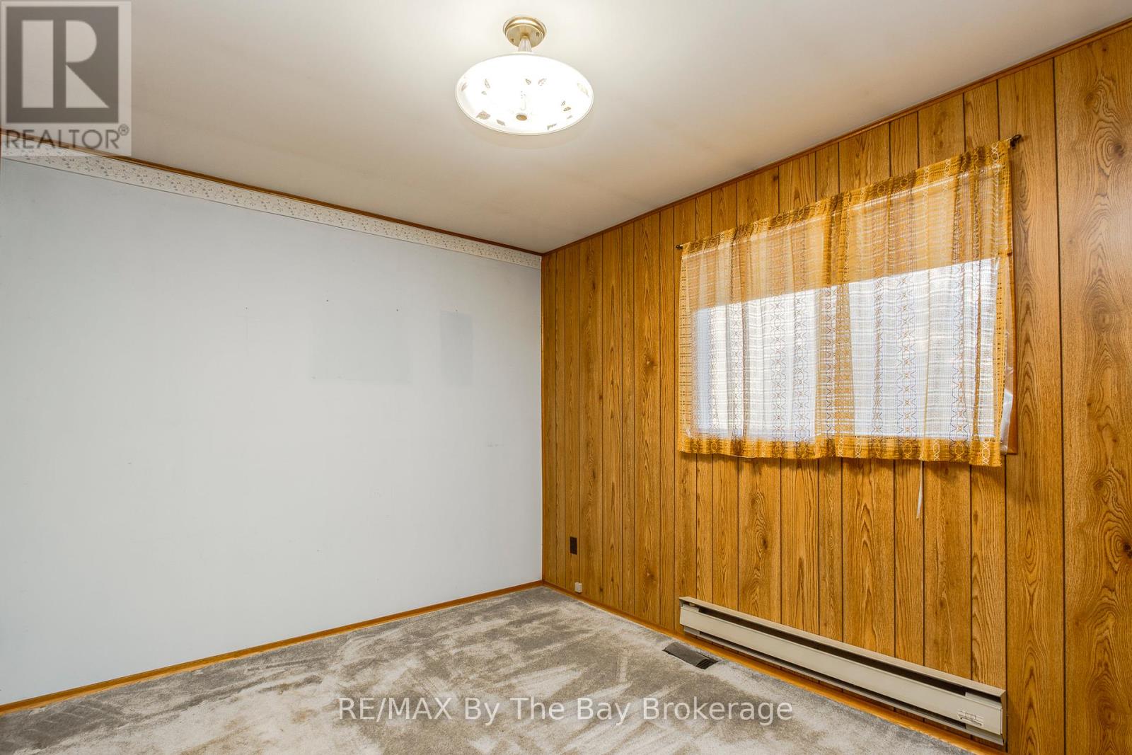 57 Tall Pines Drive, Tiny, Ontario L9M 0H4 - Photo 18 - S12490294