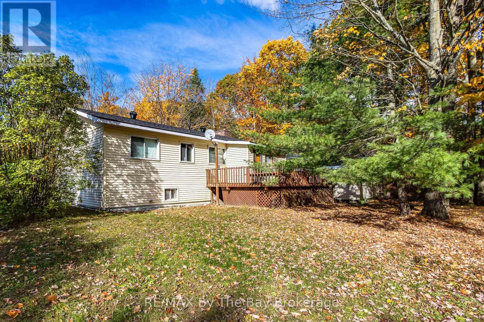 57 Tall Pines Drive, Tiny, Ontario L9M 0H4 - Photo 30 - S12490294