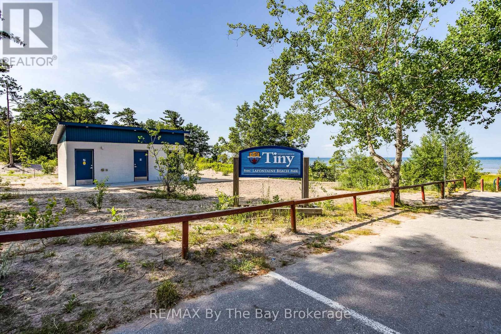 57 Tall Pines Drive, Tiny, Ontario L9M 0H4 - Photo 39 - S12490294