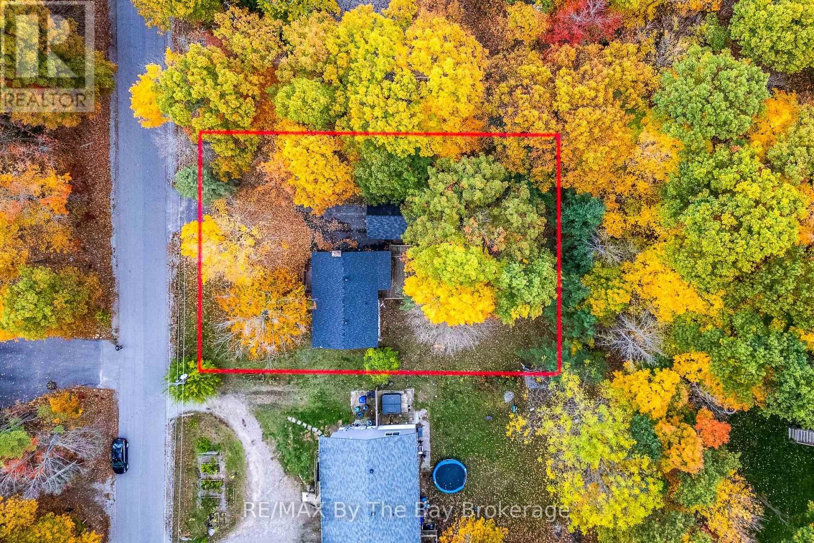 57 Tall Pines Drive, Tiny, Ontario L9M 0H4 - Photo 34 - S12490294