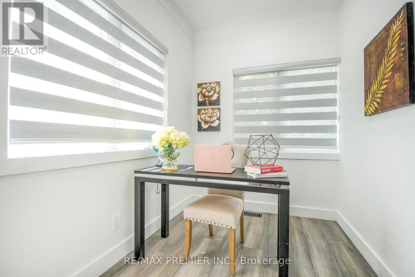 1467 Ouellette Avenue, Windsor, Ontario  N8X 1K1 - Photo 15 - X12514314