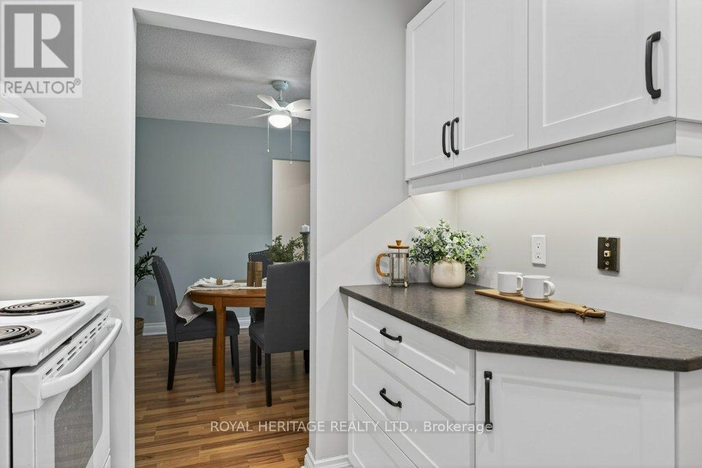 405 - 200 East Street S, Kawartha Lakes, Ontario K0M 1A0 - Photo 11 - X12368523