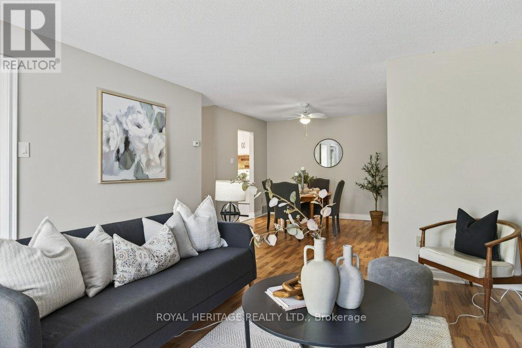 405 - 200 East Street S, Kawartha Lakes, Ontario K0M 1A0 - Photo 15 - X12368523