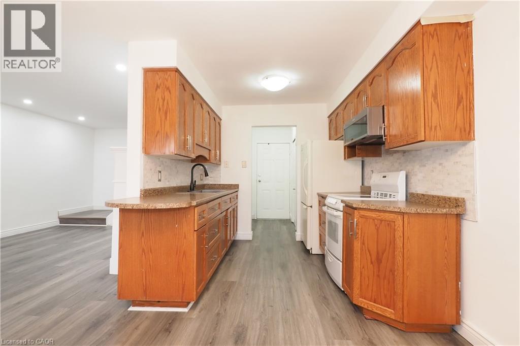 300 Traynor Avenue Unit# 4, Kitchener, Ontario N2C 2J1 - Photo 10 - 40784016