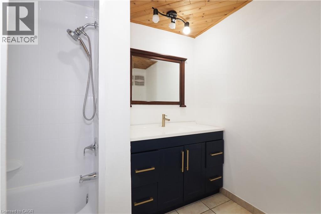 300 Traynor Avenue Unit# 4, Kitchener, Ontario N2C 2J1 - Photo 23 - 40784016