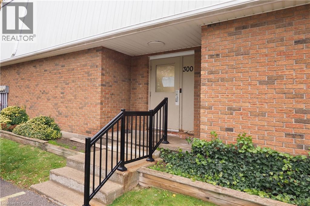 300 Traynor Avenue Unit# 4, Kitchener, Ontario N2C 2J1 - Photo 35 - 40784016