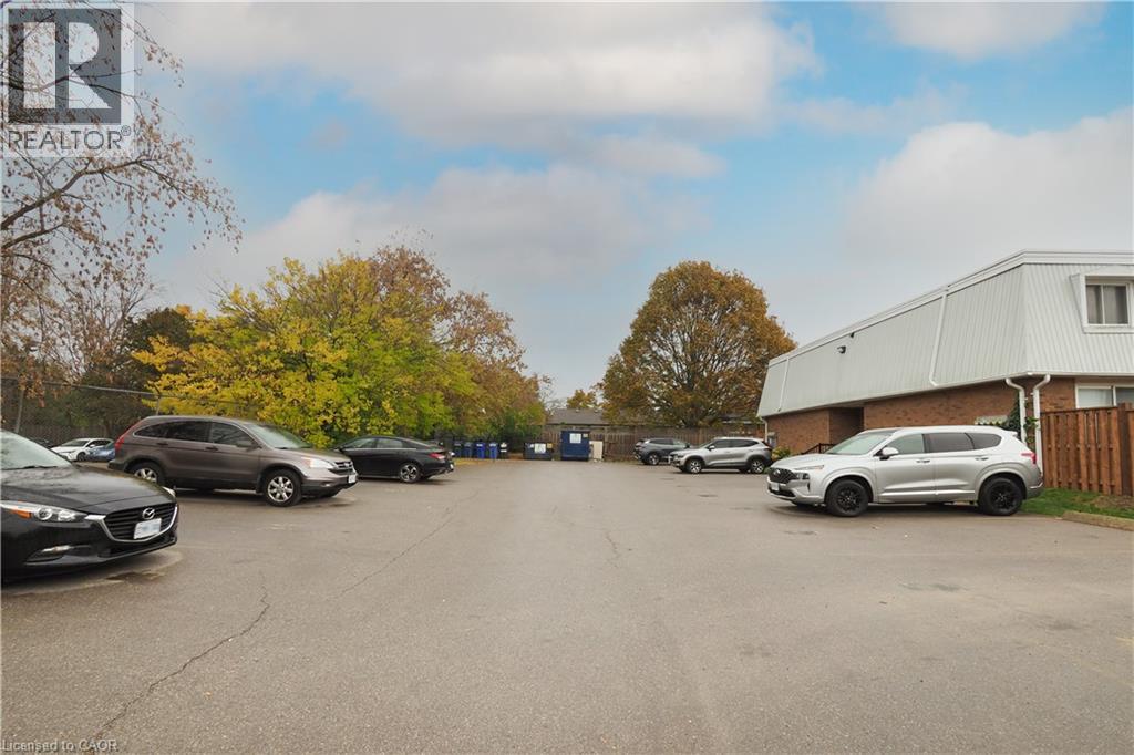 300 Traynor Avenue Unit# 4, Kitchener, Ontario N2C 2J1 - Photo 36 - 40784016