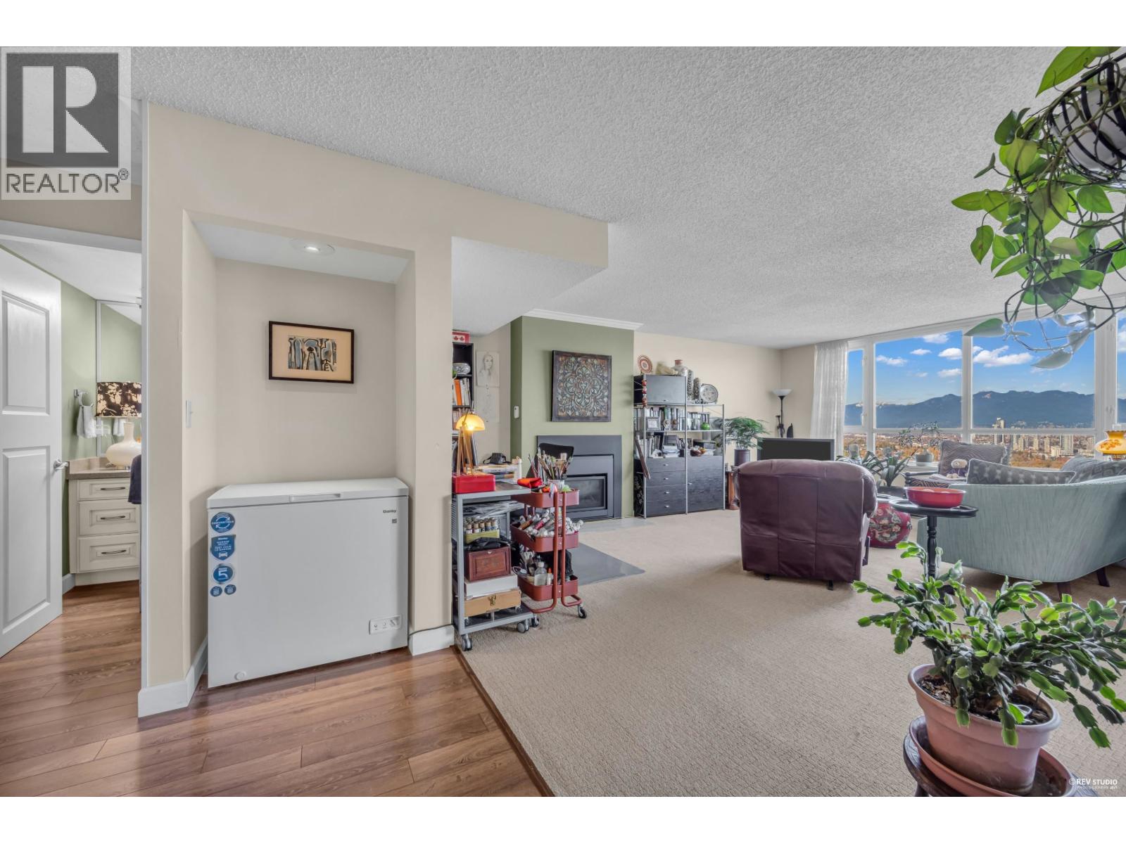 1807 6070 Mcmurray Avenue, Burnaby, British Columbia V5H 4J3 - Photo 4 - R3065158