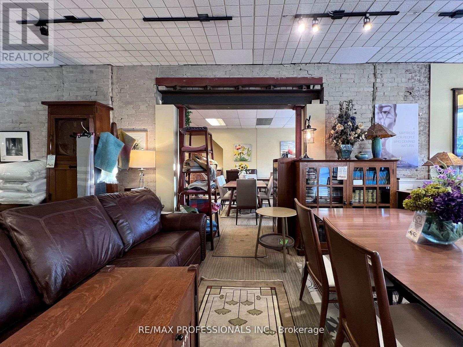 545 Mount Pleasant Road, Toronto, Ontario  M4S 2M5 - Photo 3 - C12514478