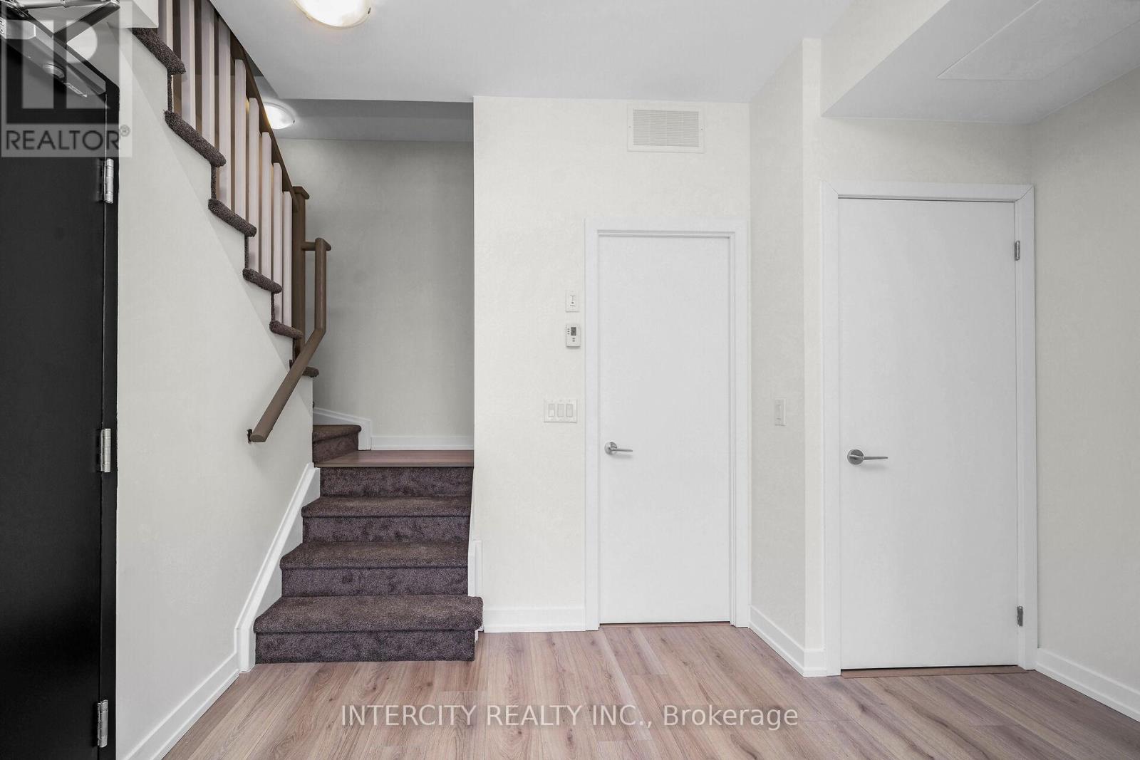 40 - 851 Sheppard Avenue W, Toronto, Ontario M3H 0G2 - Photo 15 - C12514522