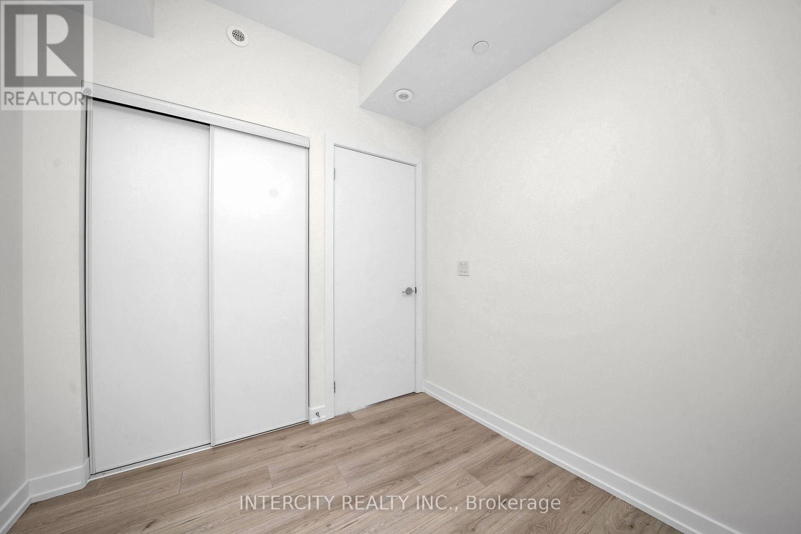 40 - 851 Sheppard Avenue W, Toronto, Ontario M3H 0G2 - Photo 19 - C12514522