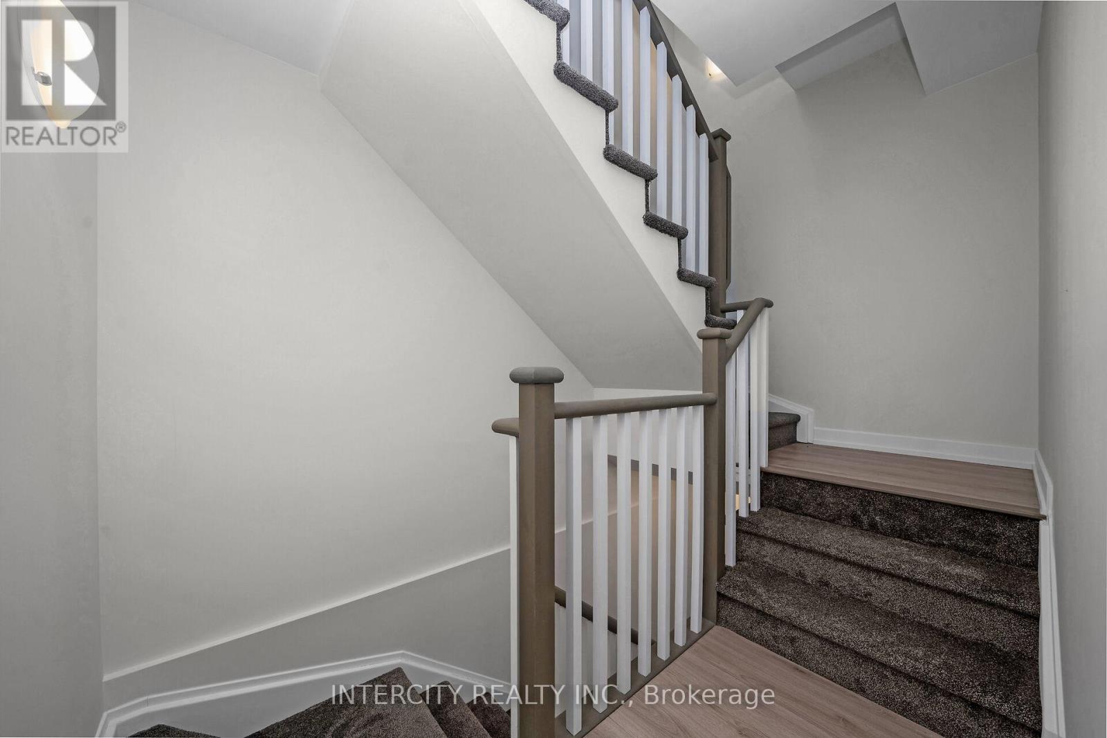 40 - 851 Sheppard Avenue W, Toronto, Ontario M3H 0G2 - Photo 22 - C12514522
