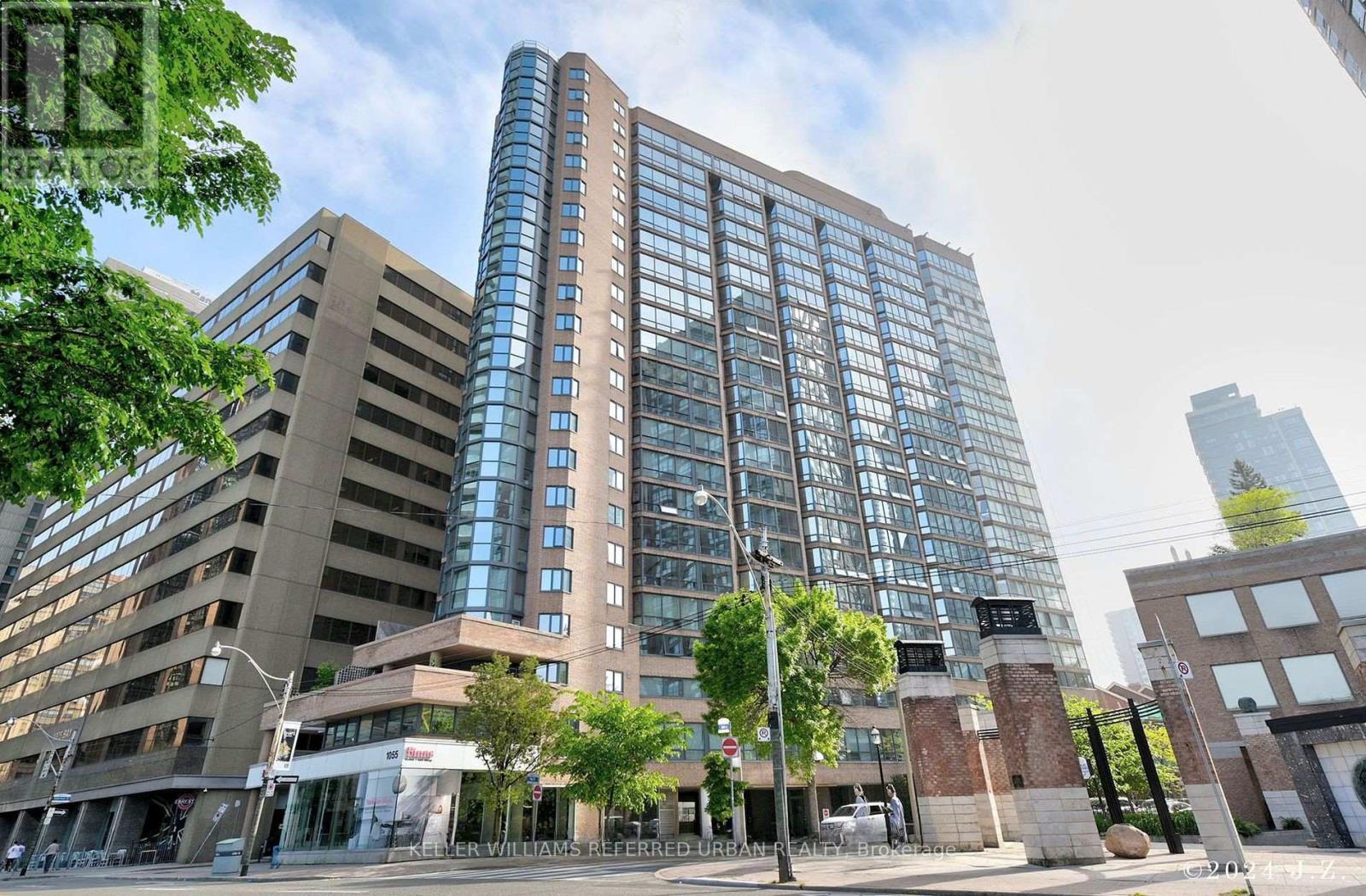 1703 - 1055 BAY STREET, Toronto, Ontario