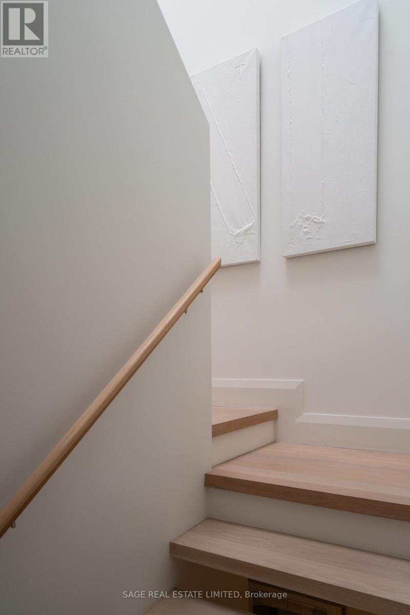 110b Palmerston Avenue, Toronto, Ontario  M6J 1J1 - Photo 18 - C12514614