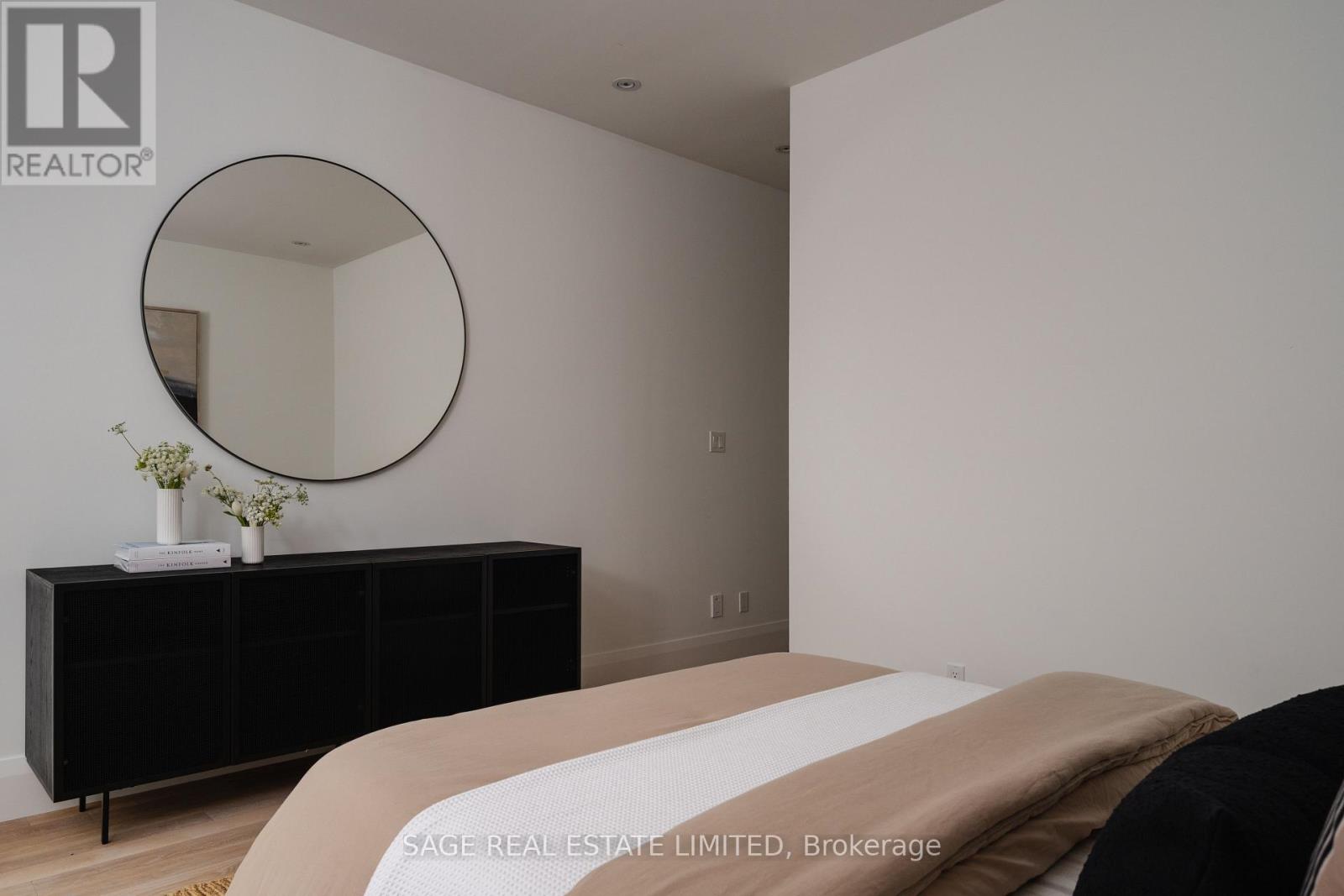 110b Palmerston Avenue, Toronto, Ontario  M6J 1J1 - Photo 21 - C12514614