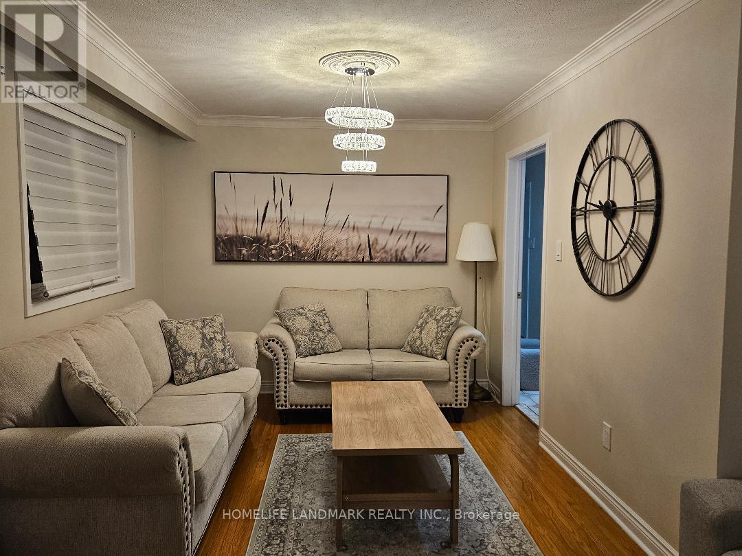 Main Fl - 275 Hounslow Avenue, Toronto, Ontario  M2N 2B7 - Photo 4 - C12514664