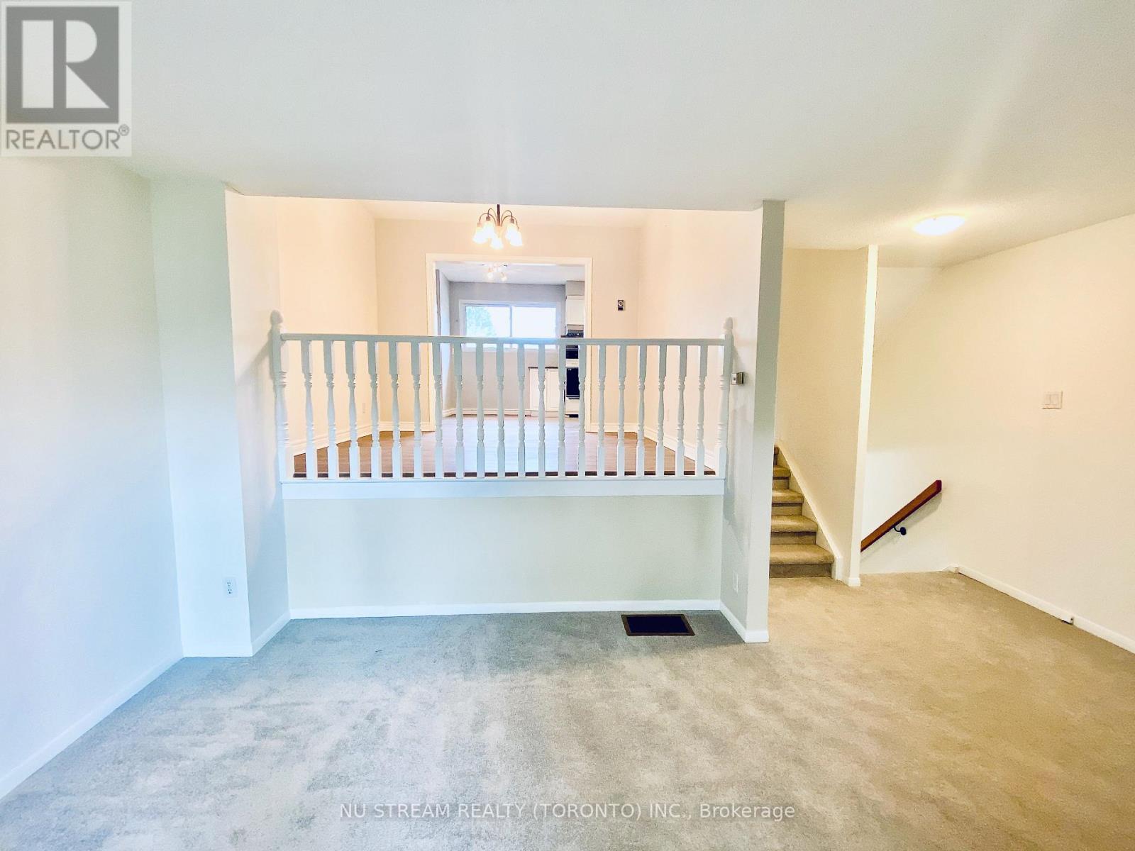 2 - 2020 Pharmacy Avenue, Toronto, Ontario  M1T 1H8 - Photo 3 - E12514608