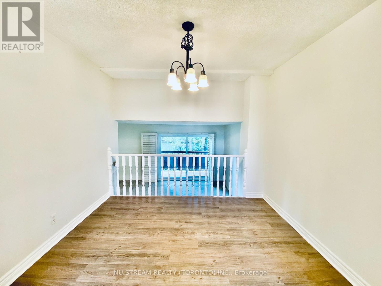 2 - 2020 Pharmacy Avenue, Toronto, Ontario  M1T 1H8 - Photo 5 - E12514608