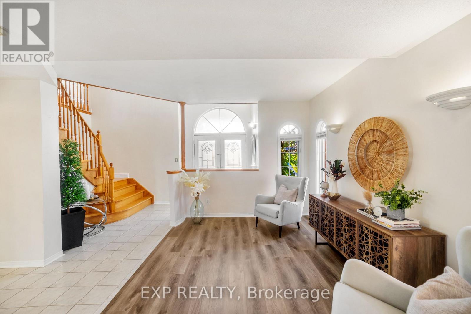 8 Kerrison Drive W, Ajax, Ontario  L1Z 1K1 - Photo 9 - E12514658