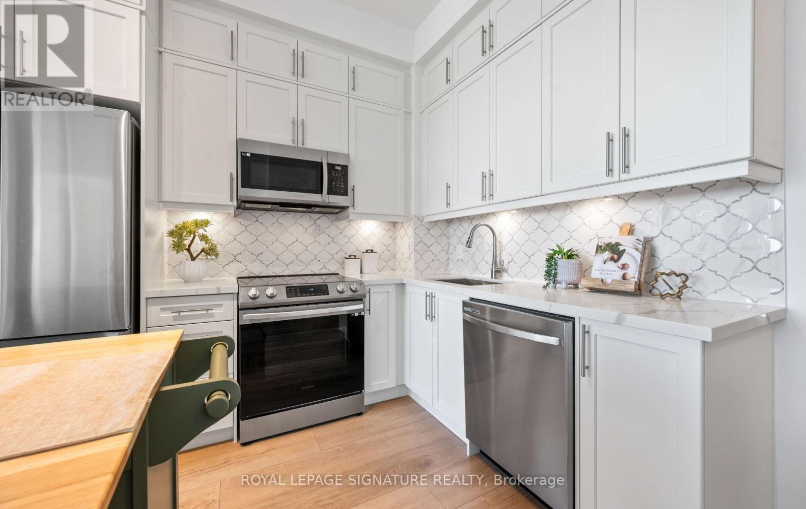 Ph07 - 105 Oneida Crescent, Richmond Hill, Ontario  L4B 0H6 - Photo 12 - N12511990