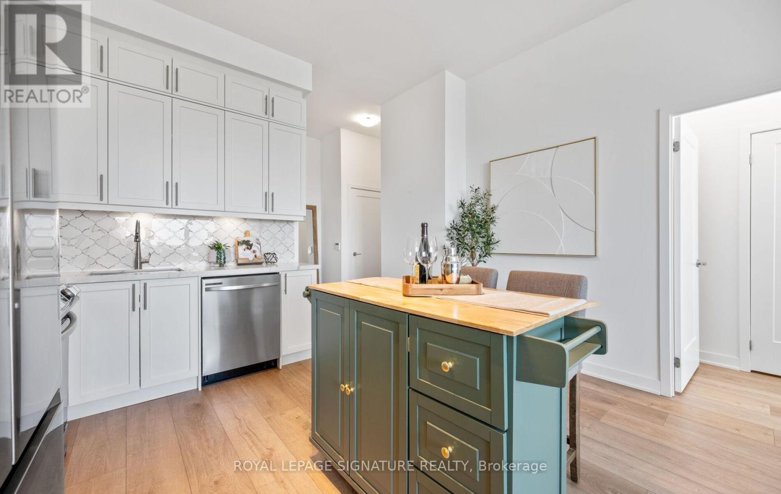 Ph07 - 105 Oneida Crescent, Richmond Hill, Ontario  L4B 0H6 - Photo 13 - N12511990