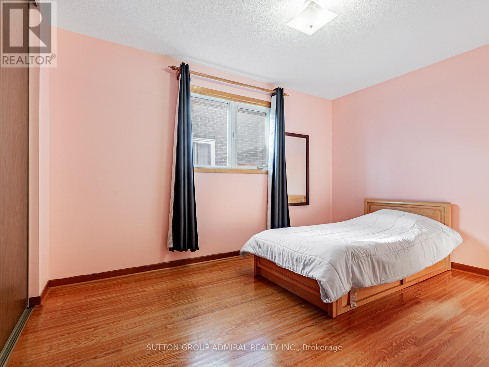 80 Bob O'link Avenue, Vaughan, Ontario  L4K 1H2 - Photo 22 - N12513802