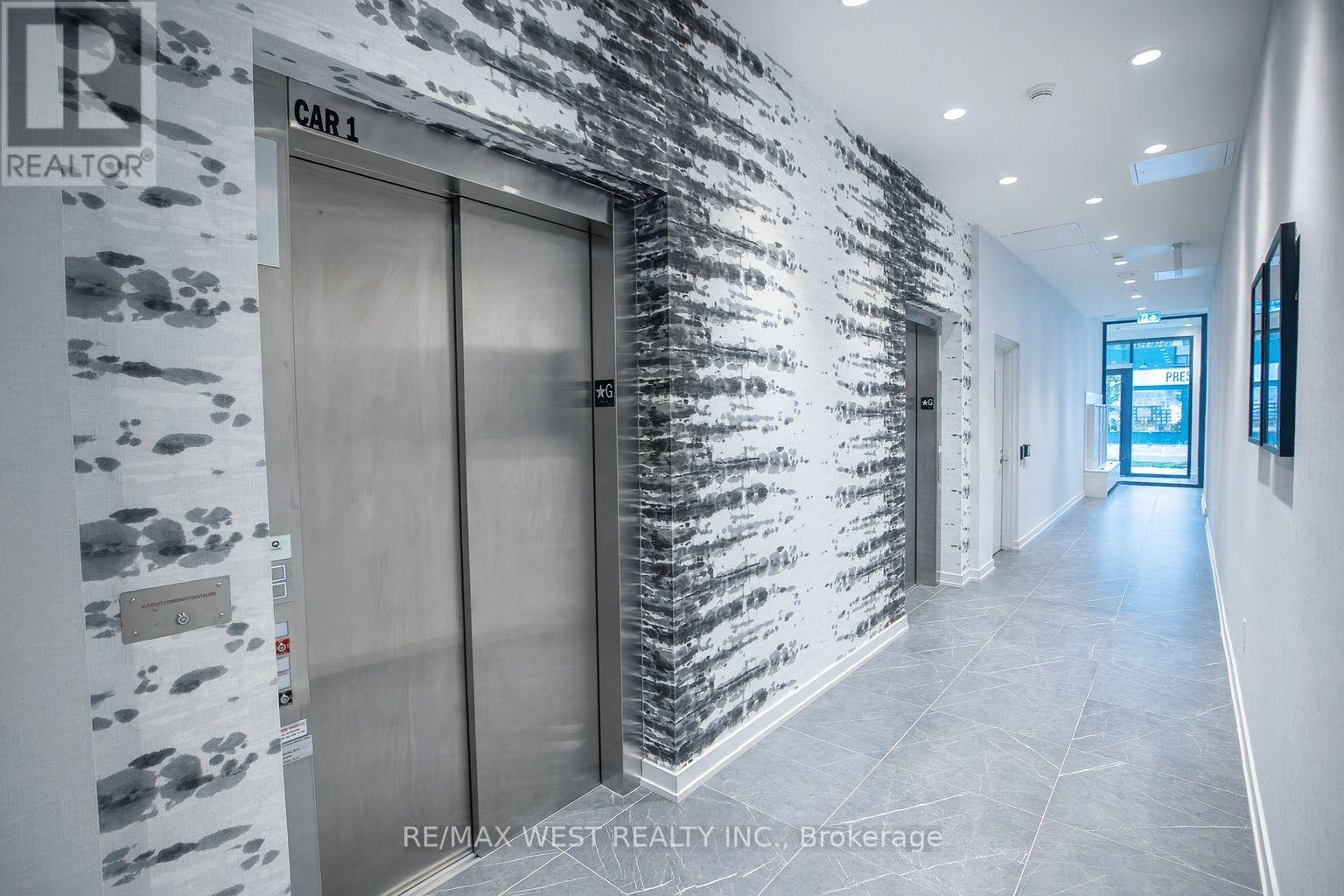 307 - 6 Chartwell Road, Toronto, Ontario M8Z 4E8 - Photo 2 - W12224716