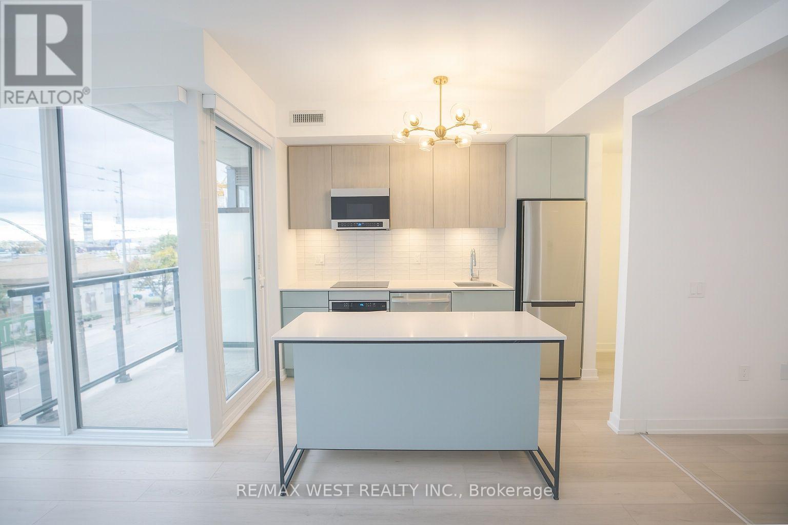 307 - 6 Chartwell Road, Toronto, Ontario M8Z 4E8 - Photo 13 - W12224716