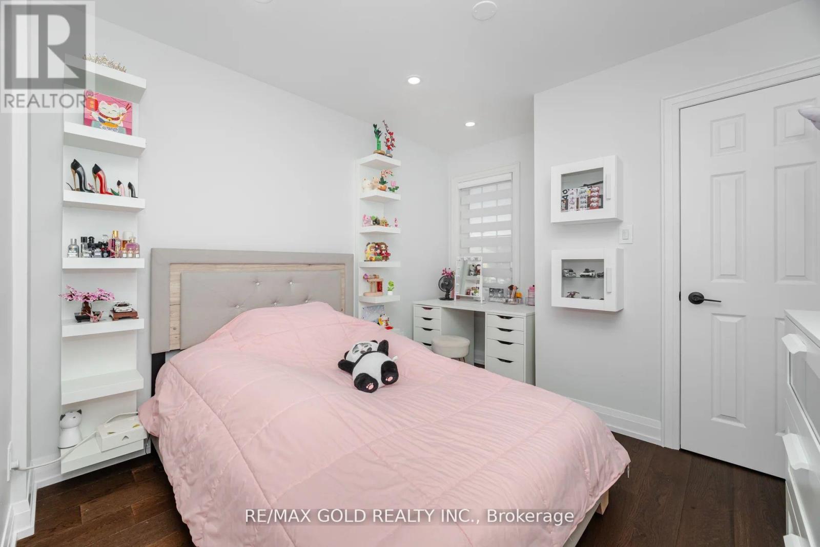 10 Cloverlawn Street, Brampton, Ontario  L7A 3X5 - Photo 25 - W12495784