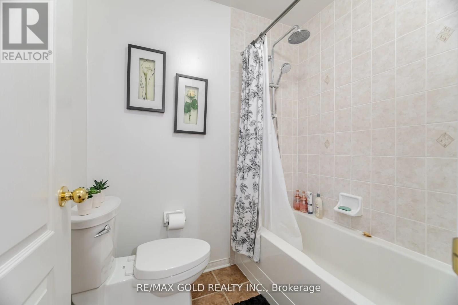 10 Cloverlawn Street, Brampton, Ontario  L7A 3X5 - Photo 27 - W12495784