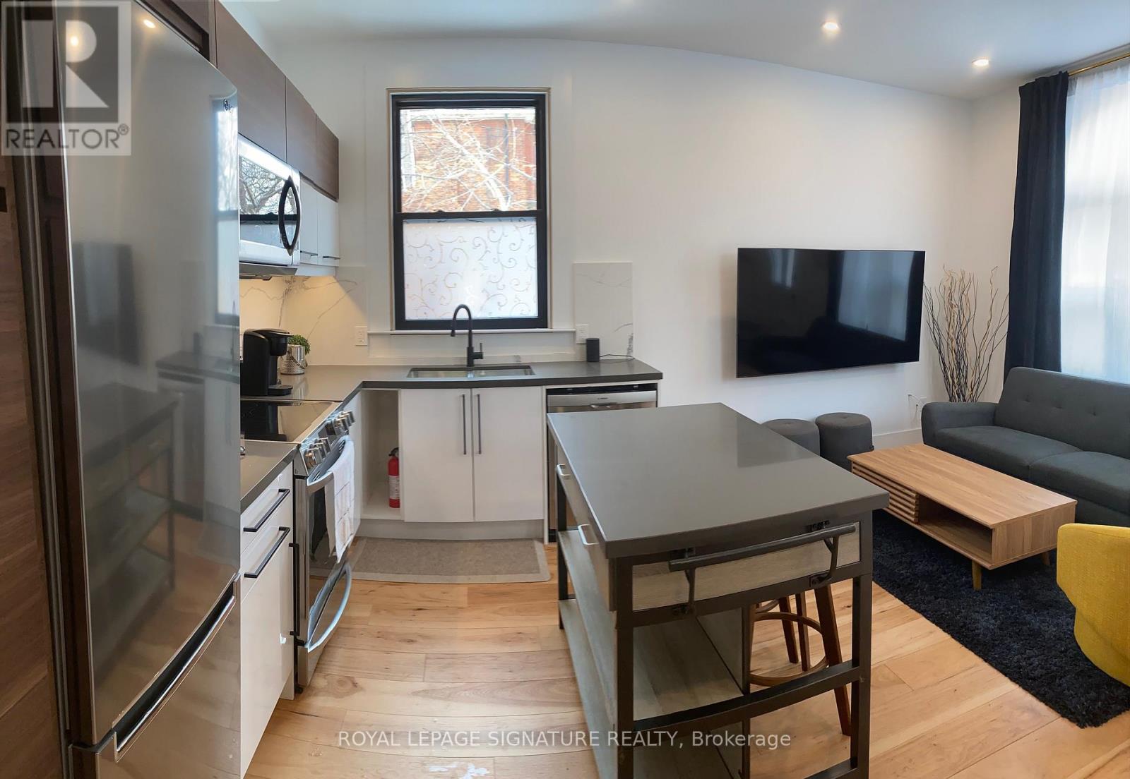 109 Charlton Avenue N, Hamilton, Ontario  L8P 2C5 - Photo 6 - X12514110