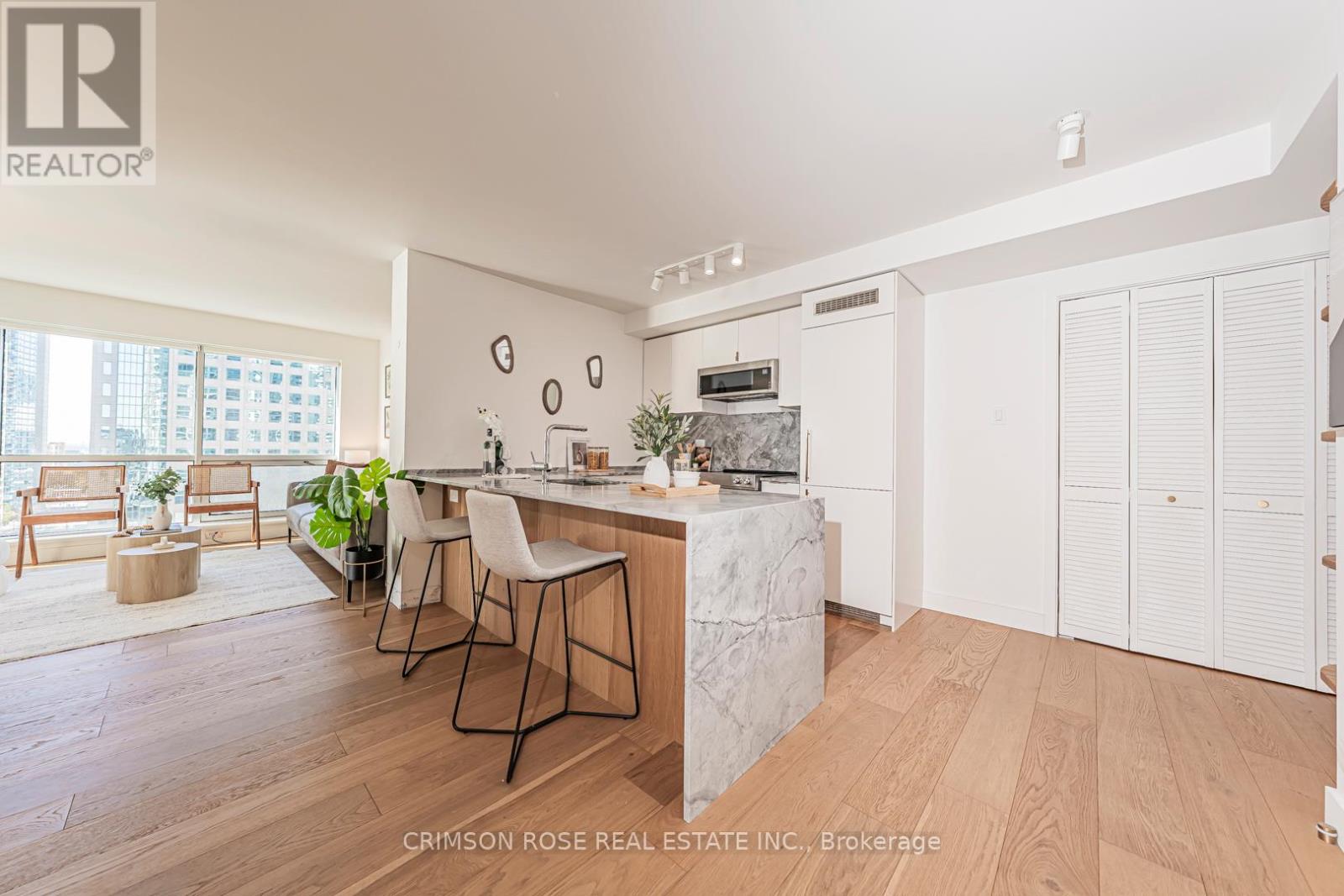 1107 - 10 Queens Quay W, Toronto, Ontario  M5J 2R9 - Photo 7 - C12506572