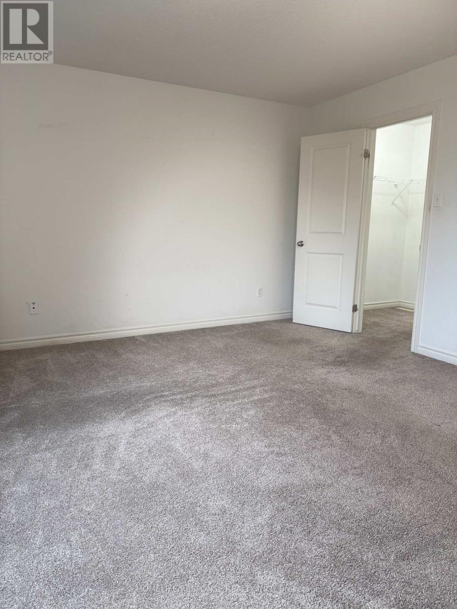 27 - 960 Bitterbush Crescent, London North, Ontario N6H 0G1 - Photo 2 - X12509554