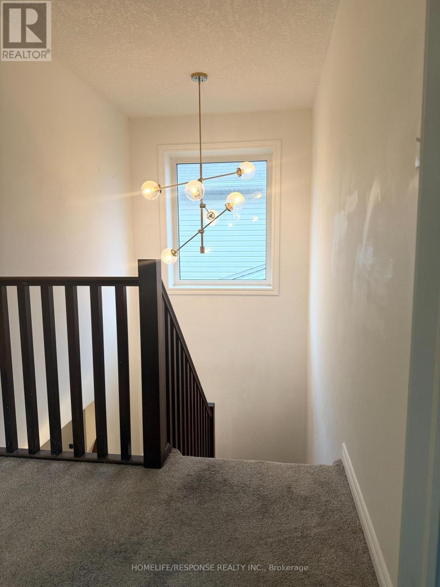 27 - 960 Bitterbush Crescent, London North, Ontario N6H 0G1 - Photo 4 - X12509554