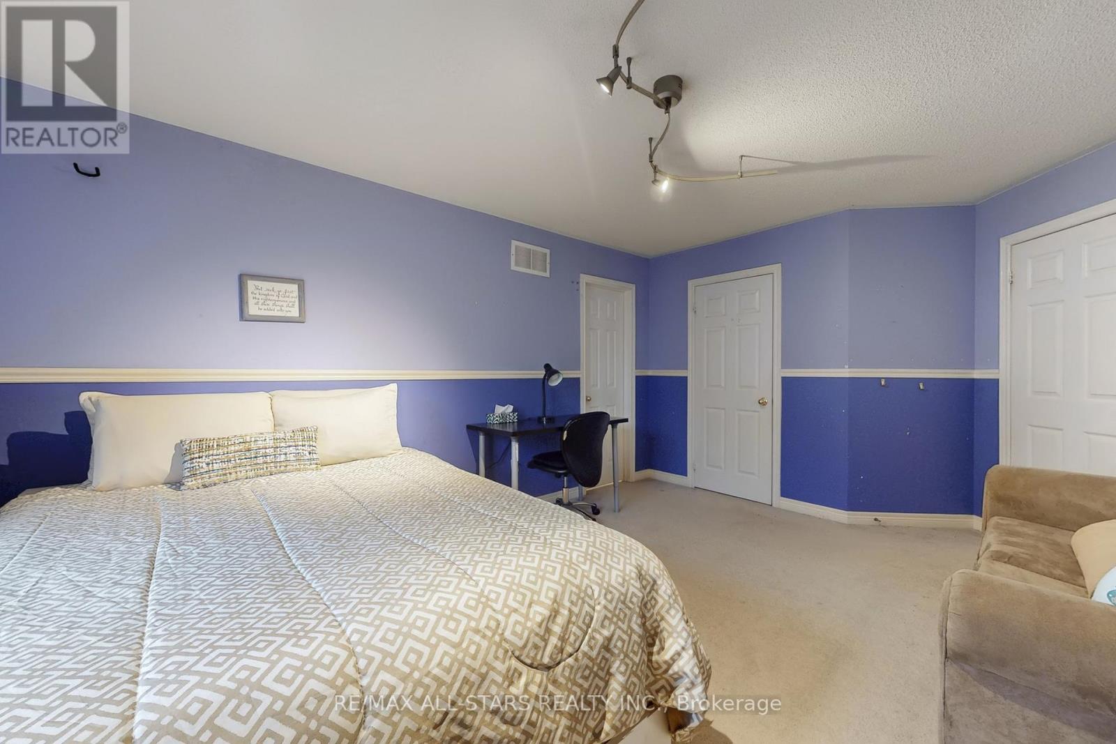 54 Bretton Circle, Markham, Ontario  L3S 3R1 - Photo 31 - N12514452