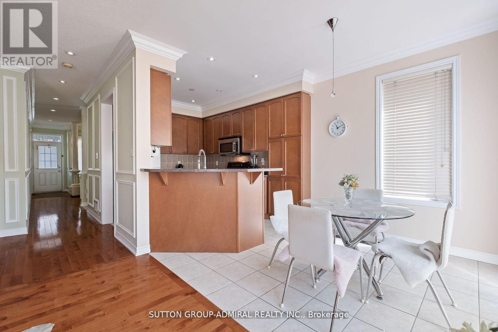 11 Thistle Avenue, Richmond Hill, Ontario  L4E 0B6 - Photo 20 - N12514454