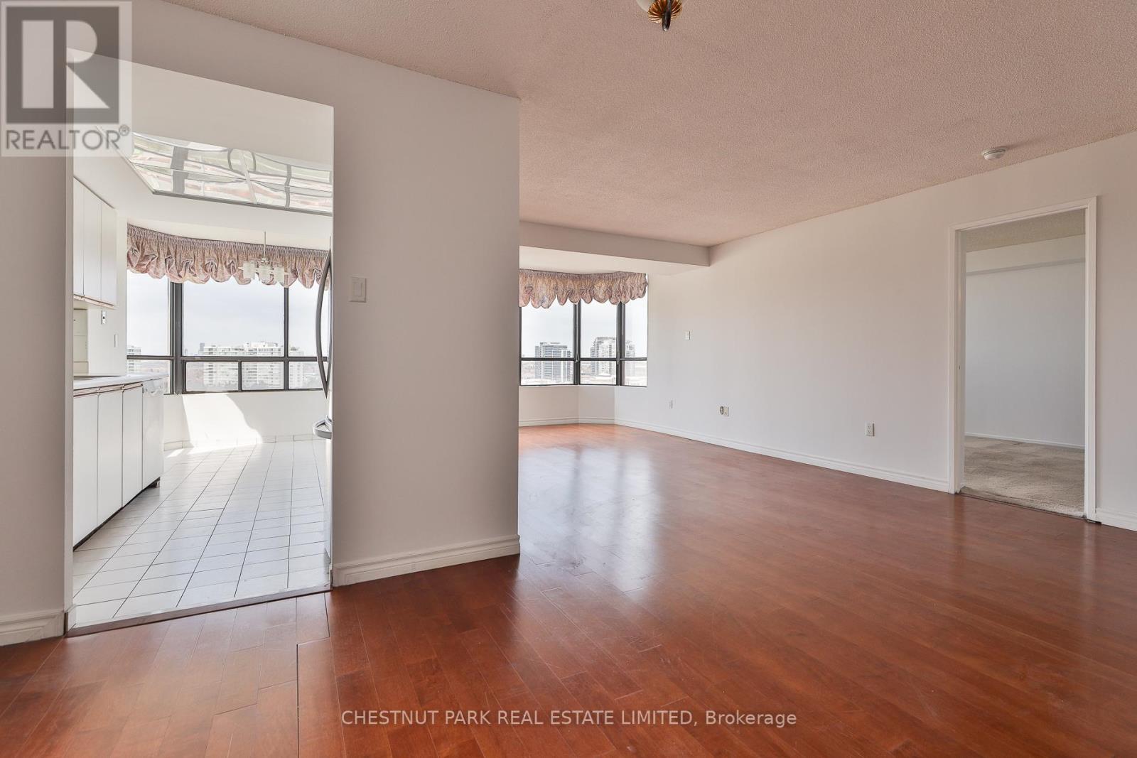 1109 - 7601 Bathurst Street, Vaughan, Ontario  L4J 4H5 - Photo 11 - N12514460