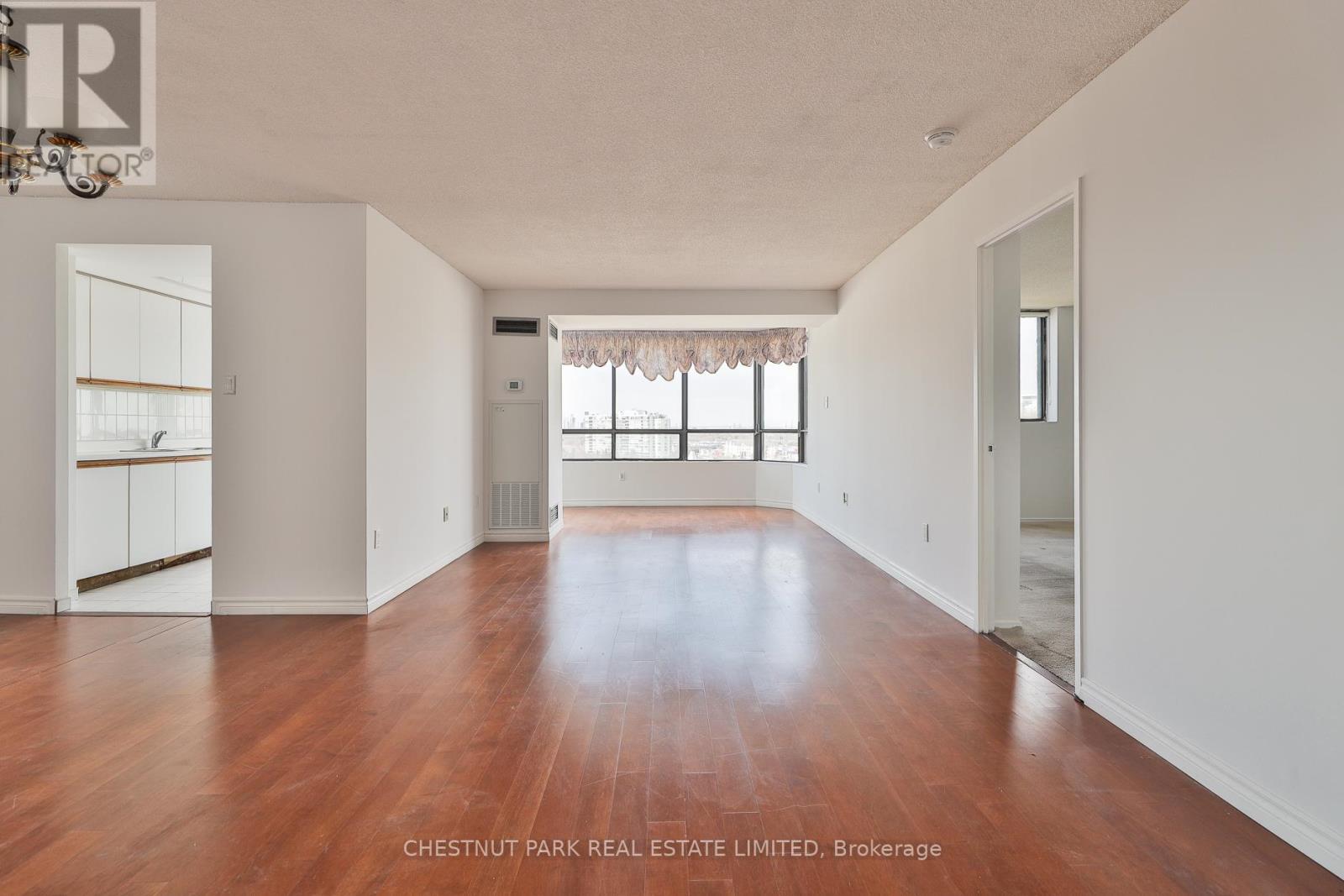 1109 - 7601 Bathurst Street, Vaughan, Ontario  L4J 4H5 - Photo 5 - N12514460