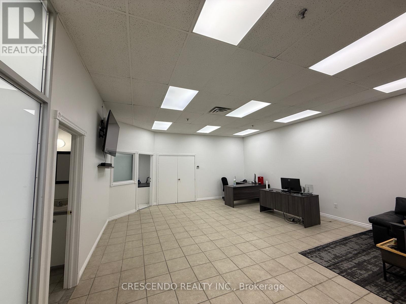 10 - 259 Edgeley Boulevard, Vaughan, Ontario  L4K 3Y4 - Photo 4 - N12514502