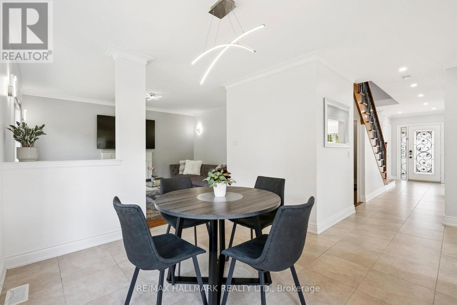 197 Aspenwood Drive, Newmarket, Ontario  L3X 2X4 - Photo 16 - N12514520