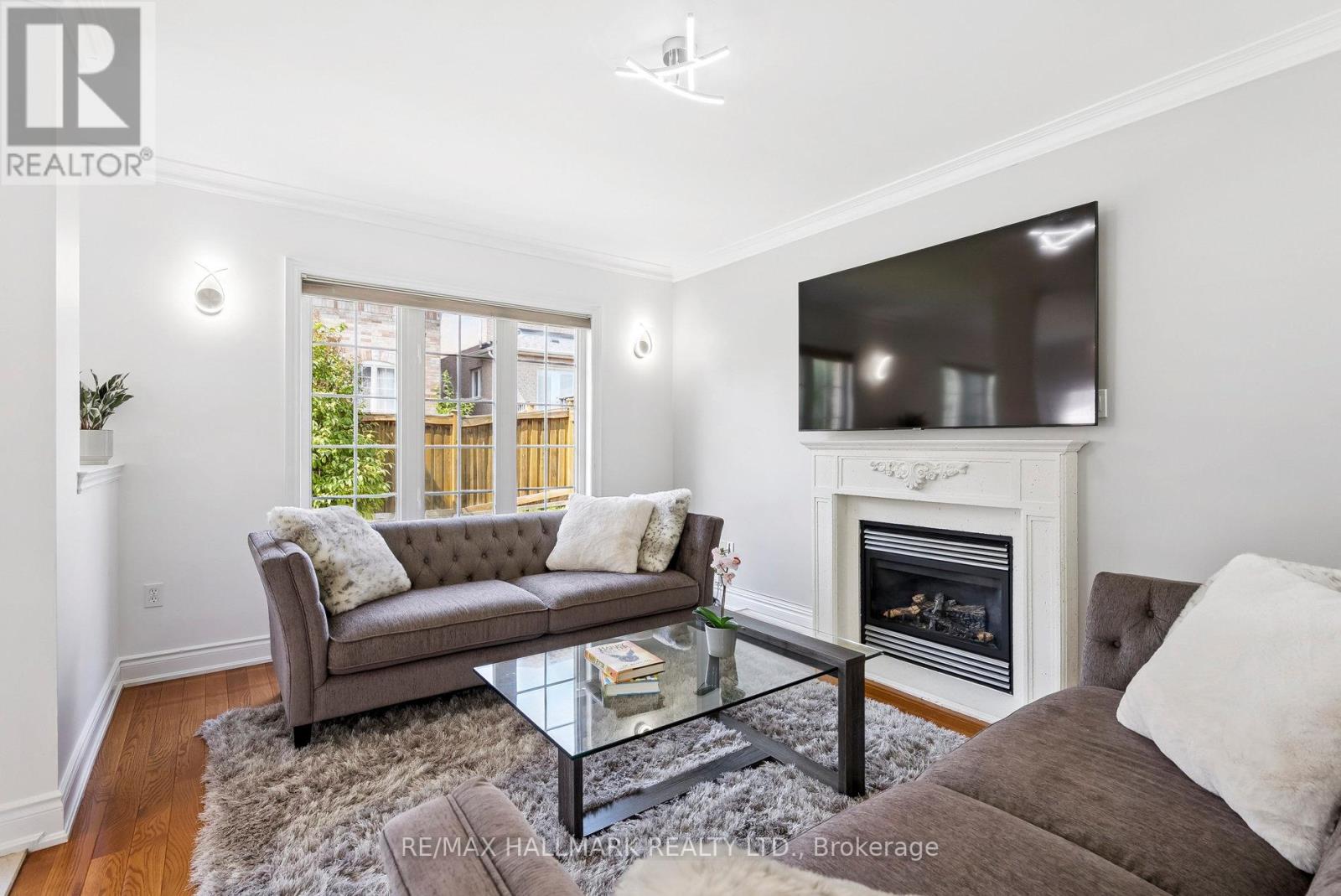 197 Aspenwood Drive, Newmarket, Ontario  L3X 2X4 - Photo 17 - N12514520