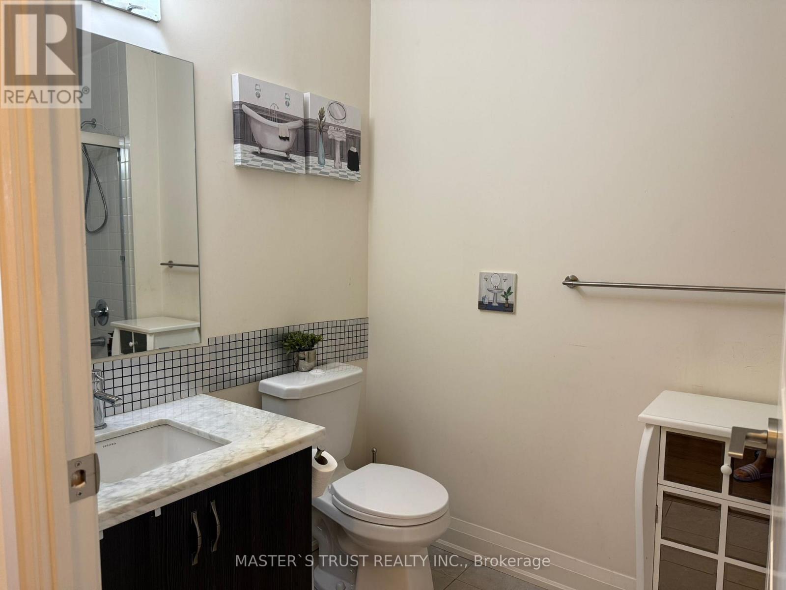 226 - 8763 Bayview Avenue, Richmond Hill, Ontario  L4B 3V1 - Photo 9 - N12514558