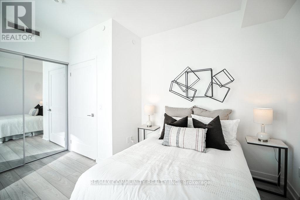 2215 - 10 Abeja Street, Vaughan, Ontario  L4K 0R4 - Photo 16 - N12514566