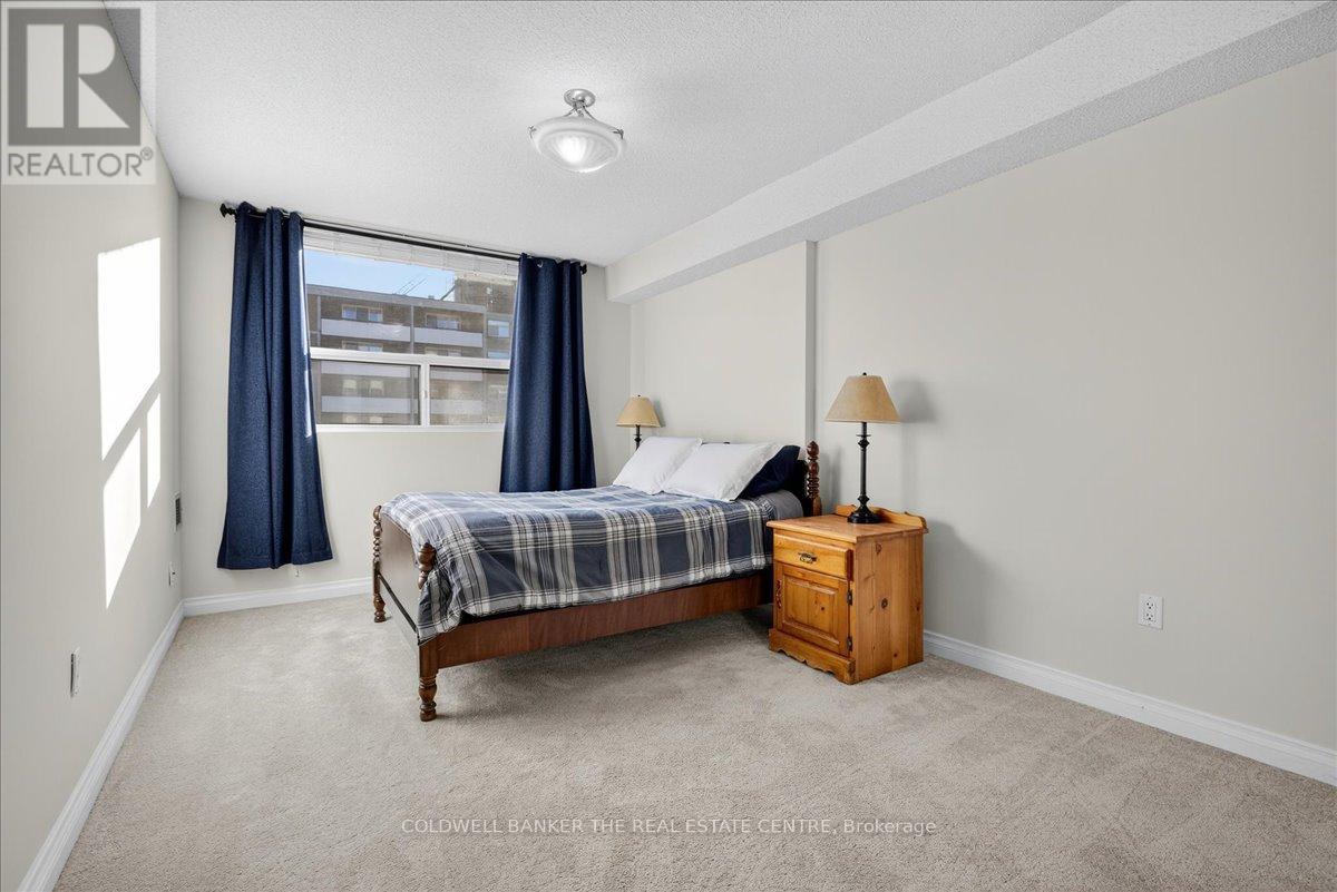 702 - 20 William Roe Boulevard, Newmarket, Ontario  L3Y 5V6 - Photo 24 - N12514588