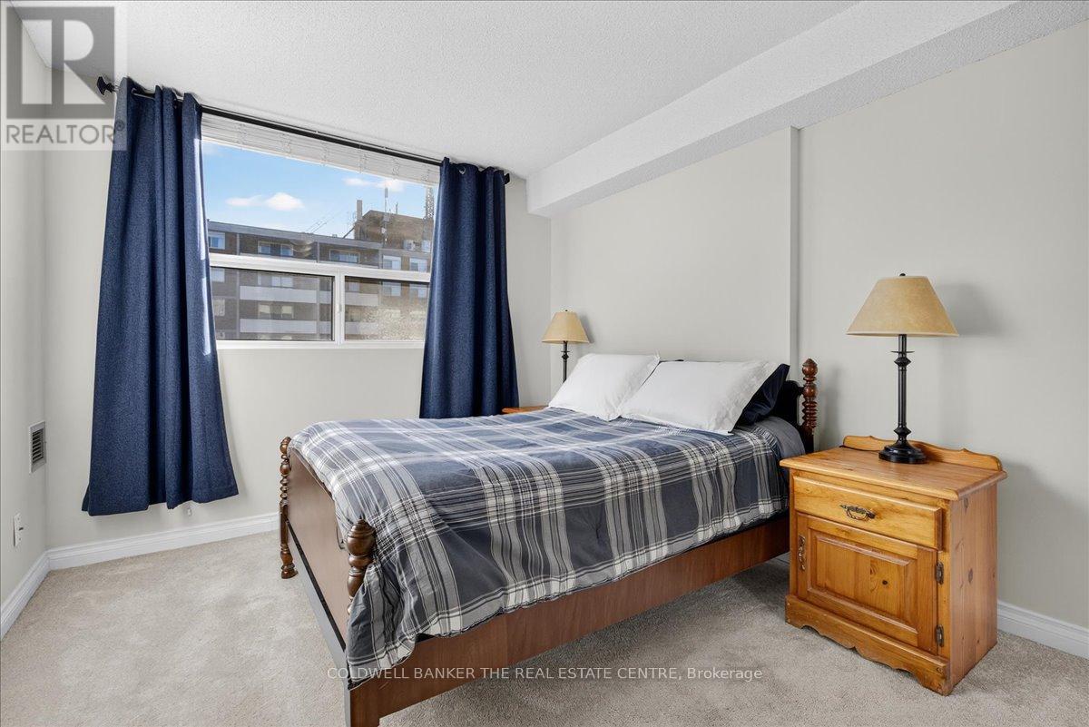 702 - 20 William Roe Boulevard, Newmarket, Ontario  L3Y 5V6 - Photo 25 - N12514588