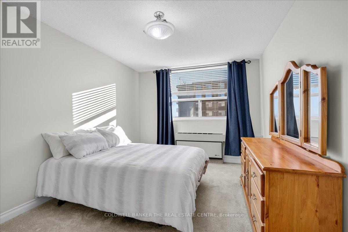 702 - 20 William Roe Boulevard, Newmarket, Ontario  L3Y 5V6 - Photo 29 - N12514588