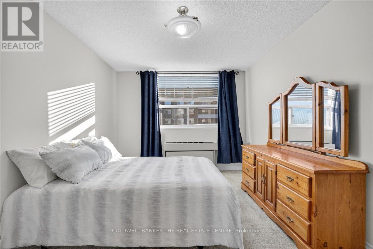 702 - 20 William Roe Boulevard, Newmarket, Ontario  L3Y 5V6 - Photo 30 - N12514588