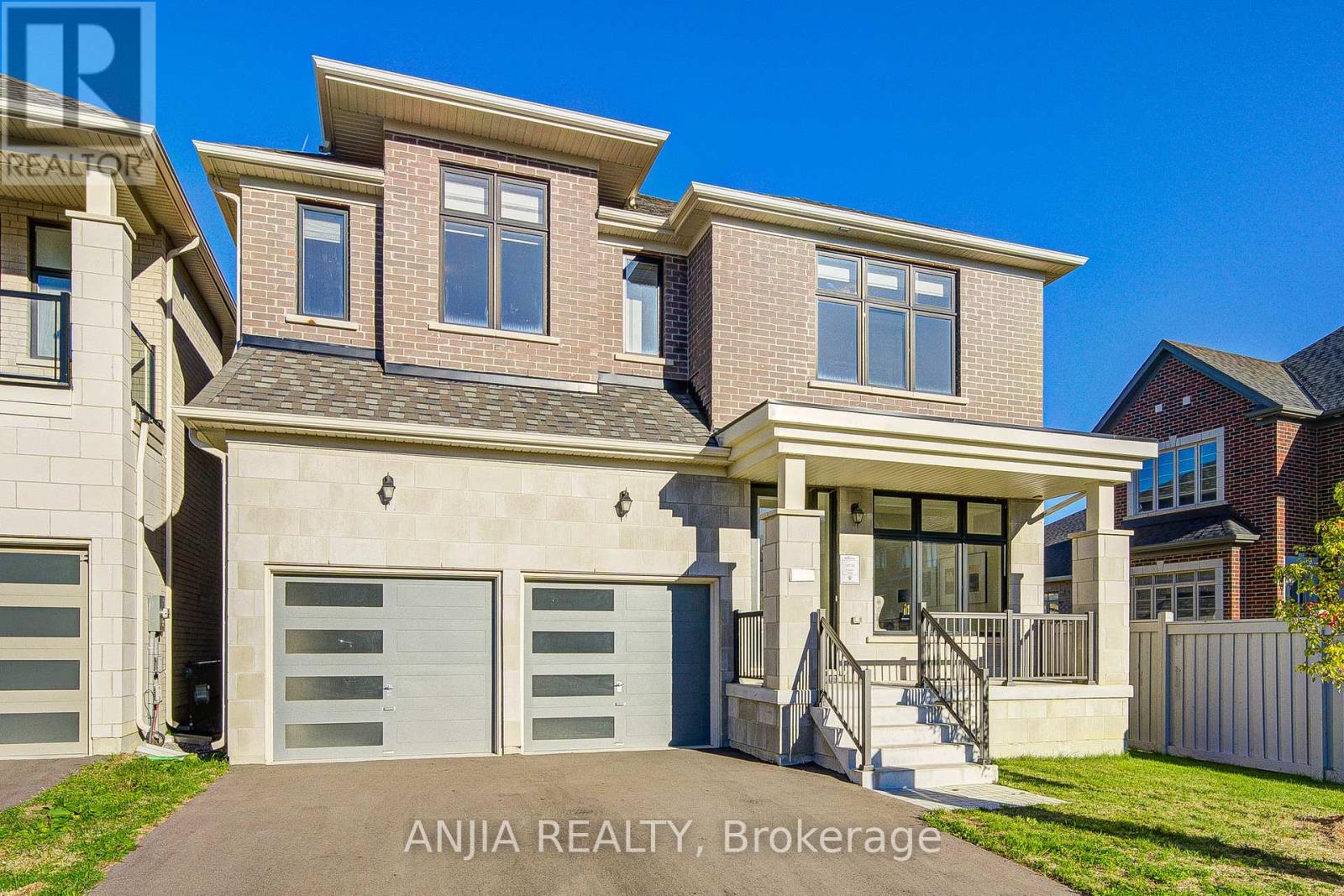 3 Joiner Circle, Whitchurch-Stouffville, Ontario  L4A 7X4 - Photo 2 - N12514622